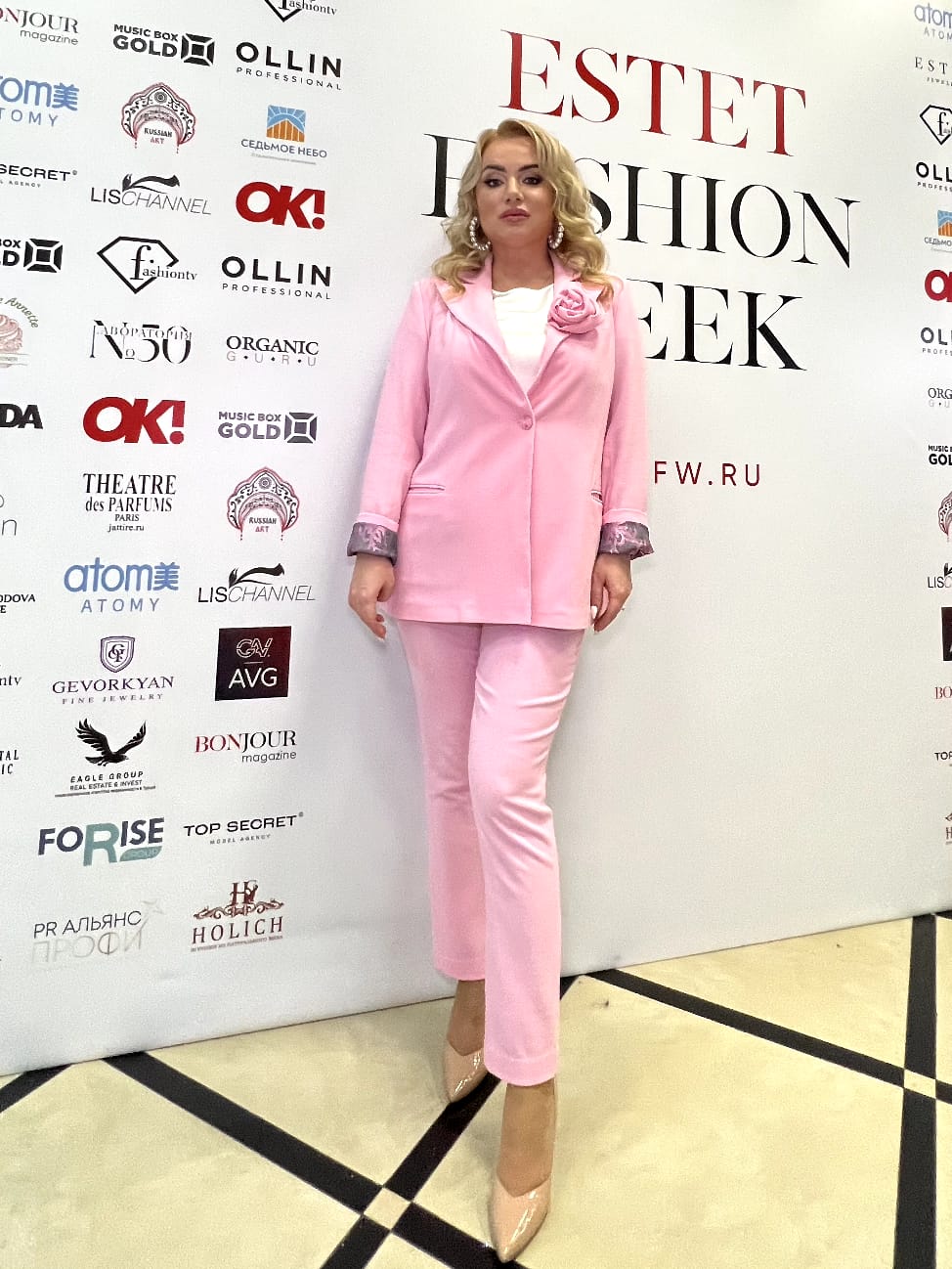 фото: Светлана Паршикова -  амбассадор премиального бренда STASIA&STASIA присутсвовала на ESTET FASHION WEEK