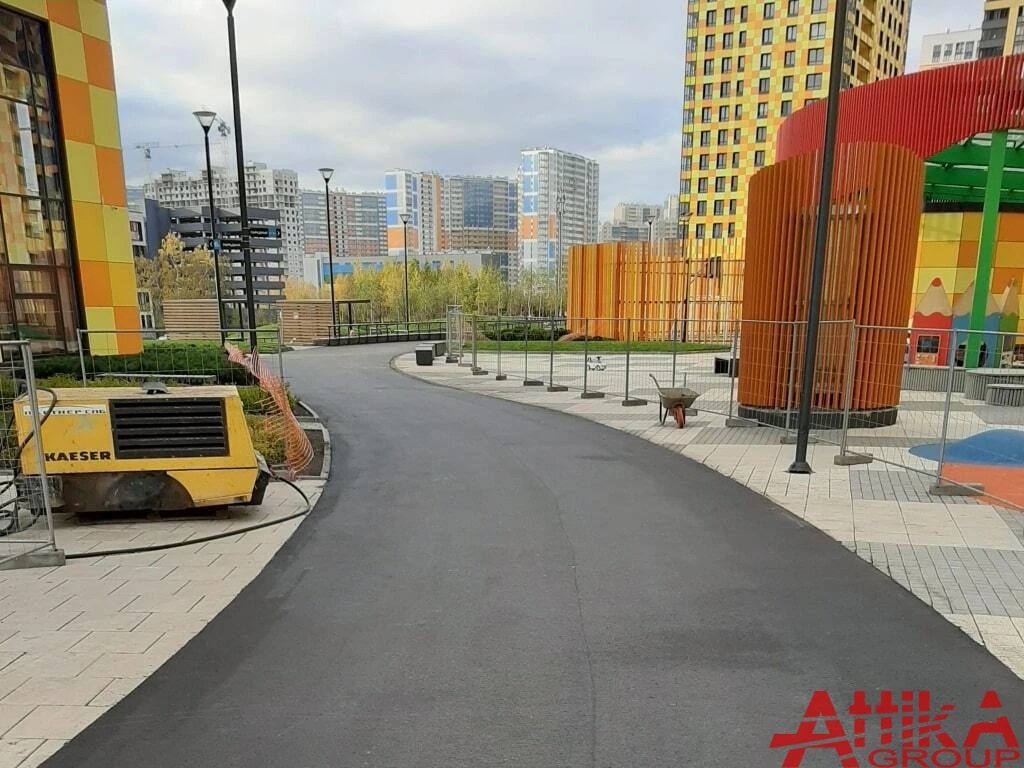 фото: Где заказать укладку асфальта в Санкт-Петербурге?