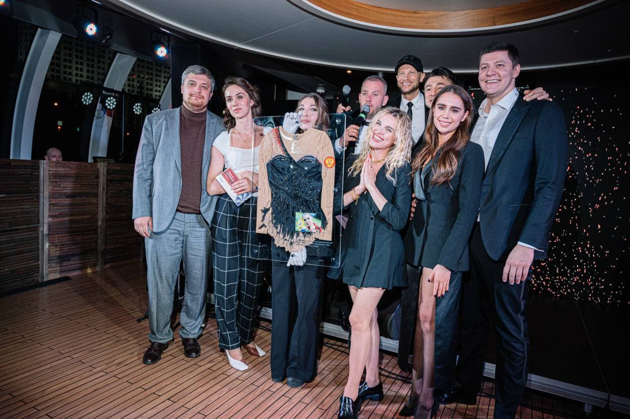 фото: Более 2 миллионов рублей для подопечных Фонда Константина Хабенского собрали на благотворительном вечере Ивана Сорокина «Поколение»