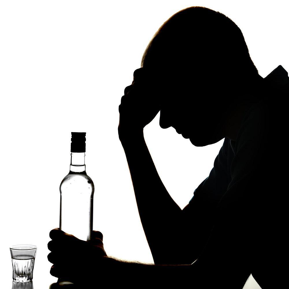 фото: Как алкоголь влияет на психику?