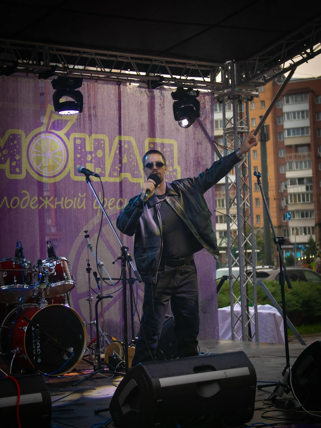 фото: Рецензия на трек «MYAKESH - Осень»