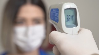фото: Медицинская помощь по ОМС во время эпидемии: на что может рассчитывать пациент