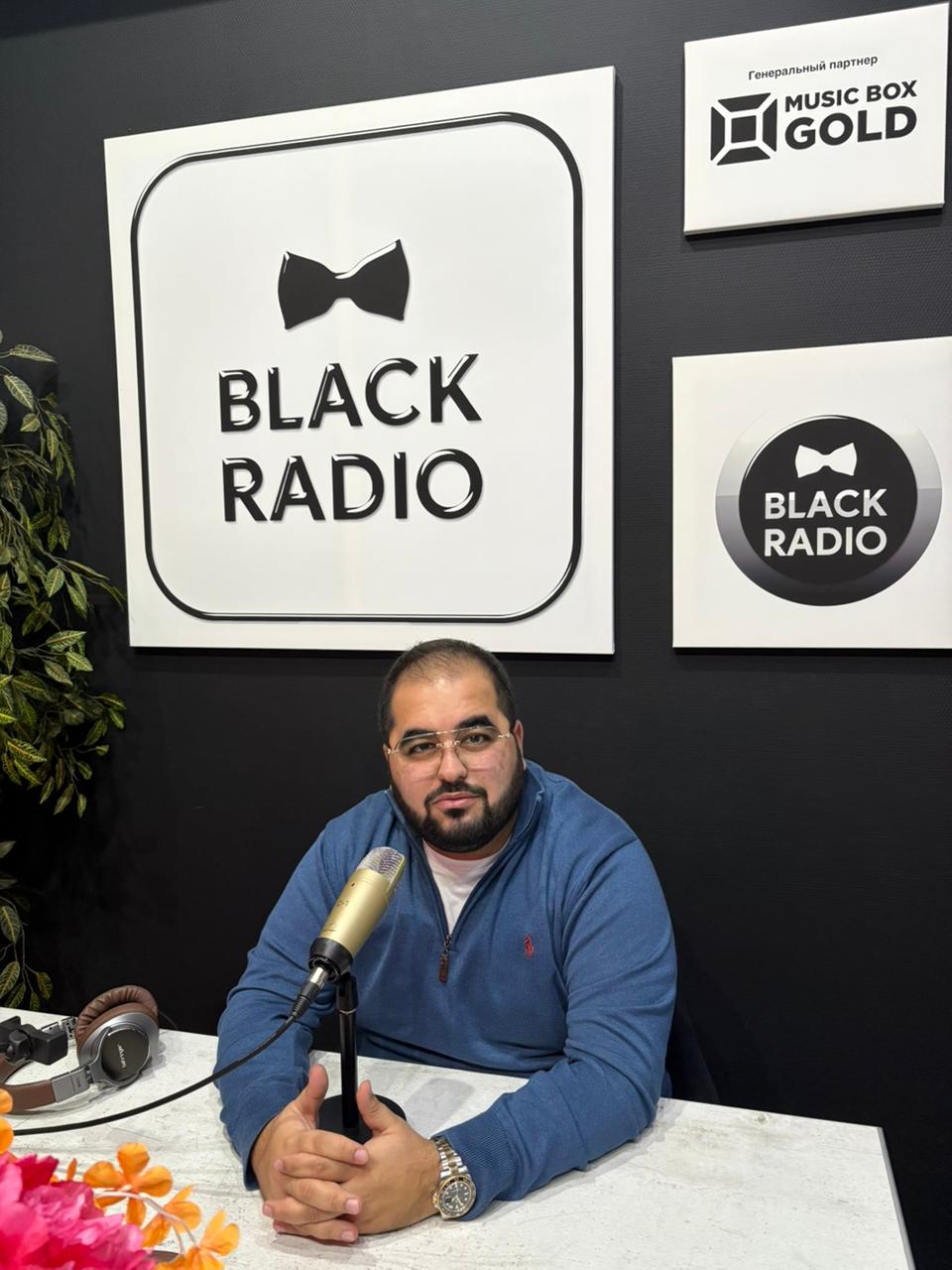фото: Давид Ману / David Manu презентовал свою песню про Родину на Black Radio Fm 