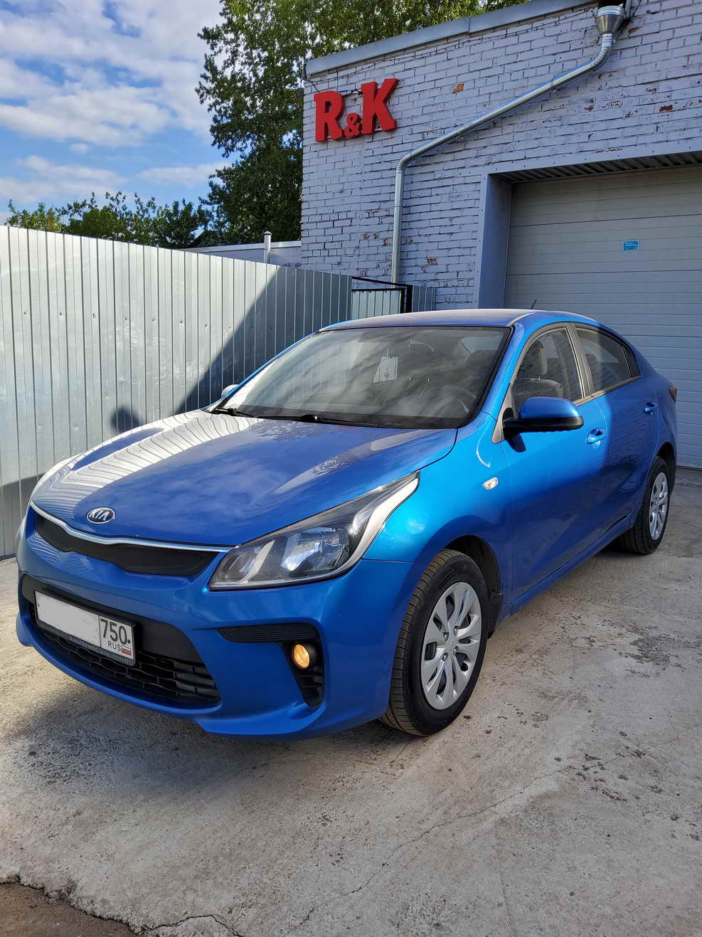 фото: «ТудаСюда» - прокат автомобилей в Подольске