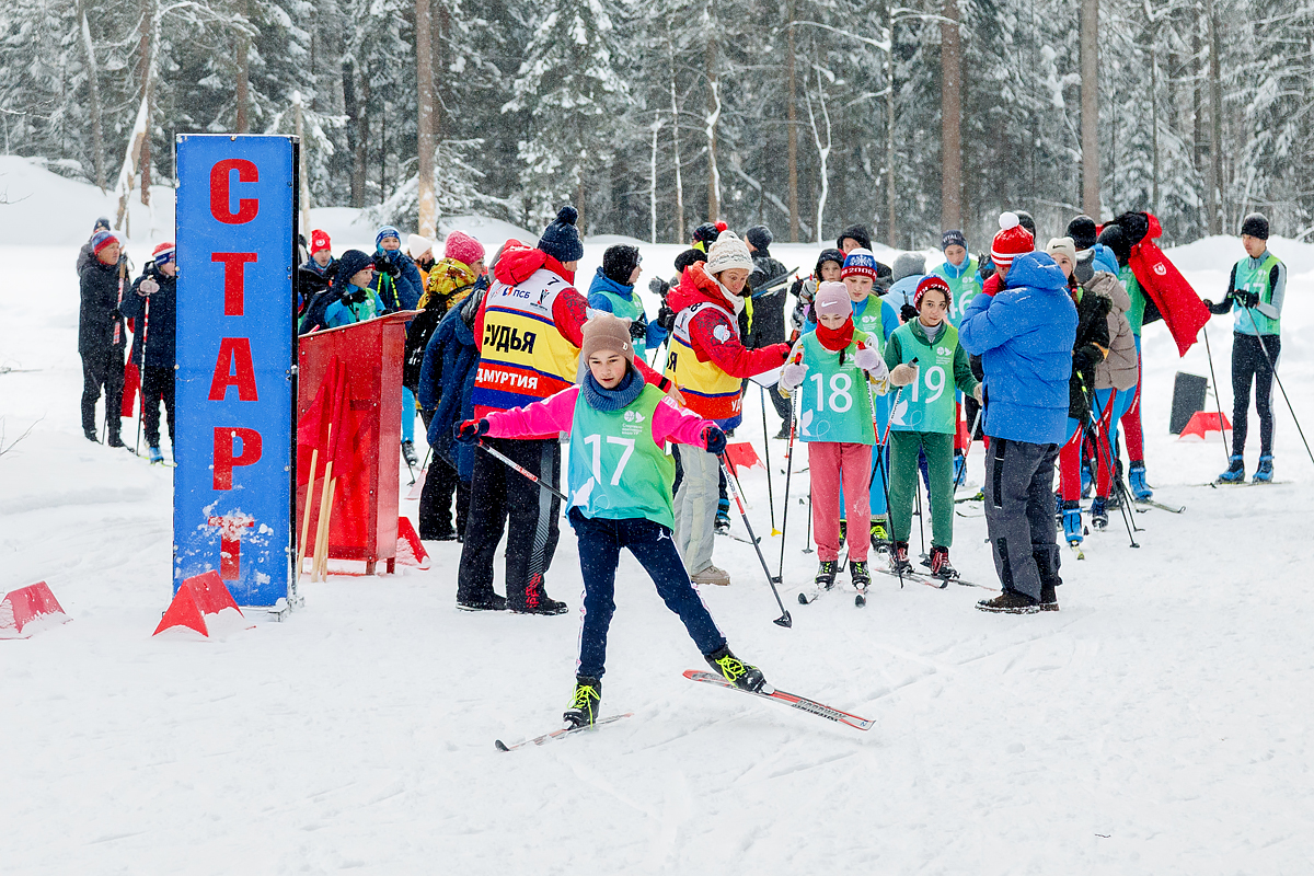 фото: Лыжное первенство для детей с ОВЗ прошло в Удмуртии при поддержке фонда «Делаем добрые дела»