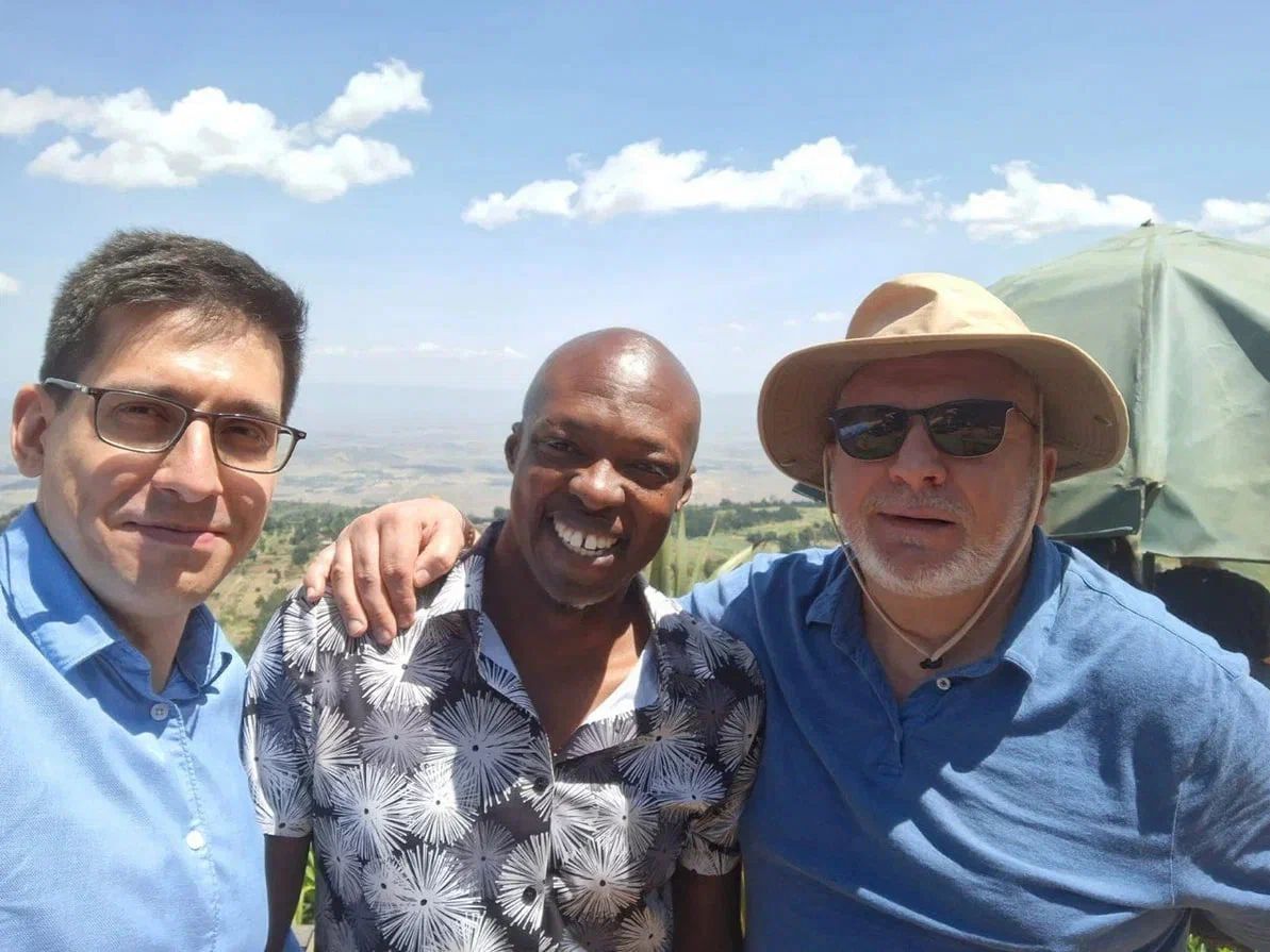 фото: Приключенческая комедия «Из Африки с любовью»: Россия встречается с настоящей Африкой  