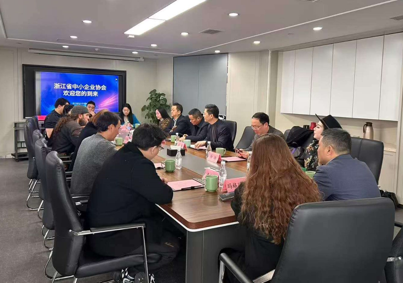 фото: Россия вместе с другими странами БРИКС будет работать над созданием независимых торговых и объединяющих бизнес платформ