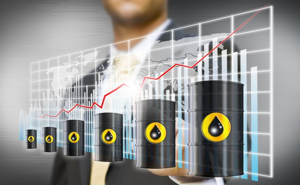 фото: Аналитик Сбер Управление Активами о трендах на рынке нефти в 2022