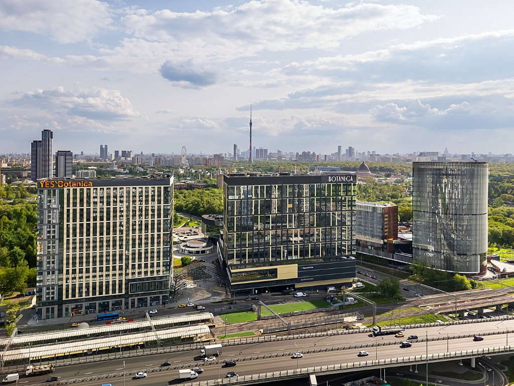 фото: PIONEER передал все офисы в бизнес-центре BOTANICA 