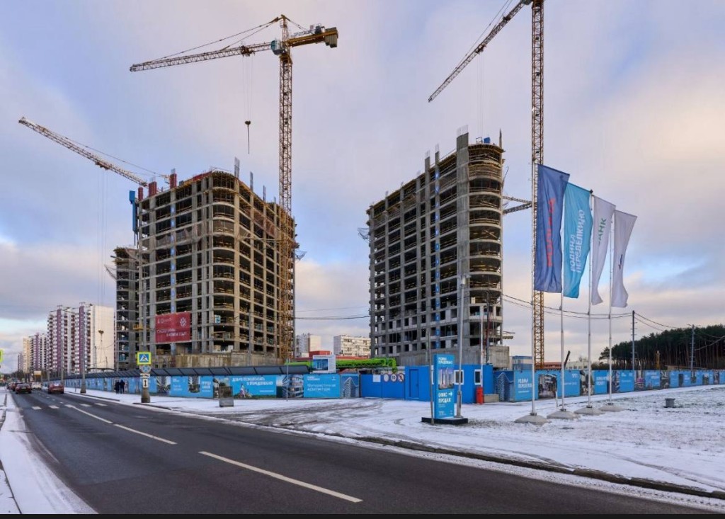 фото: Продолжается строительство жилого кластера «Родина Переделкино»