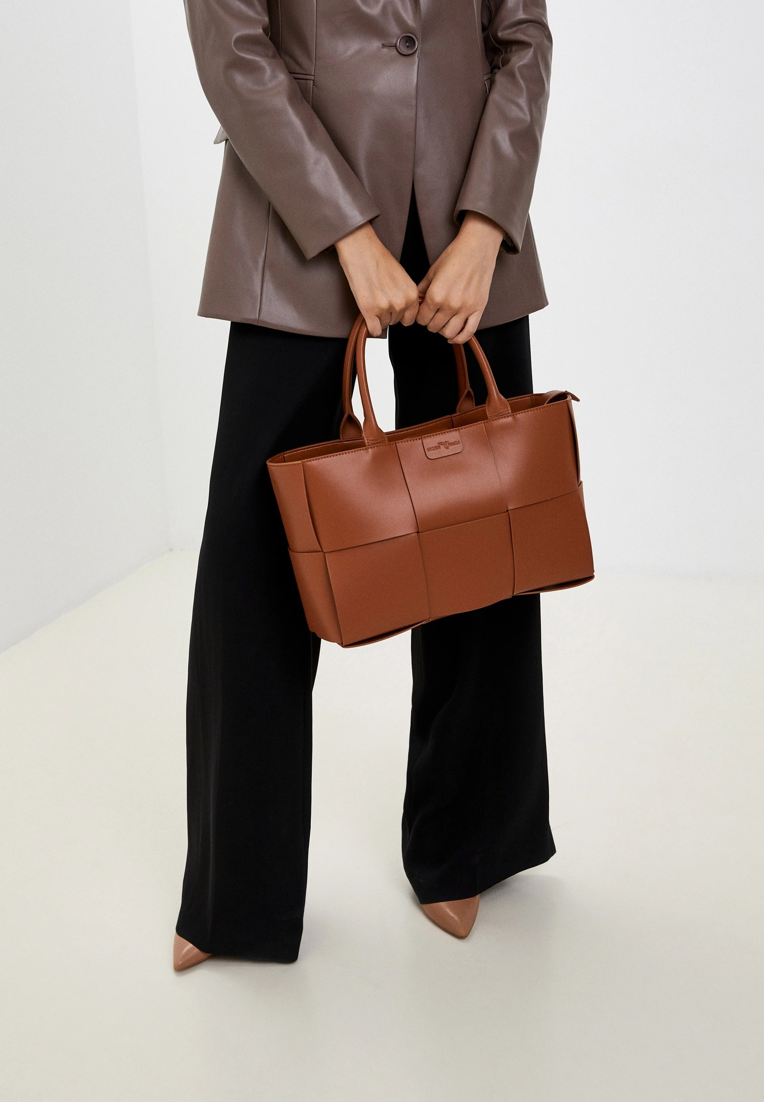 фото: Женские сумки Silver Finch – стильные и изящные, коллекция осень-зама 2022 