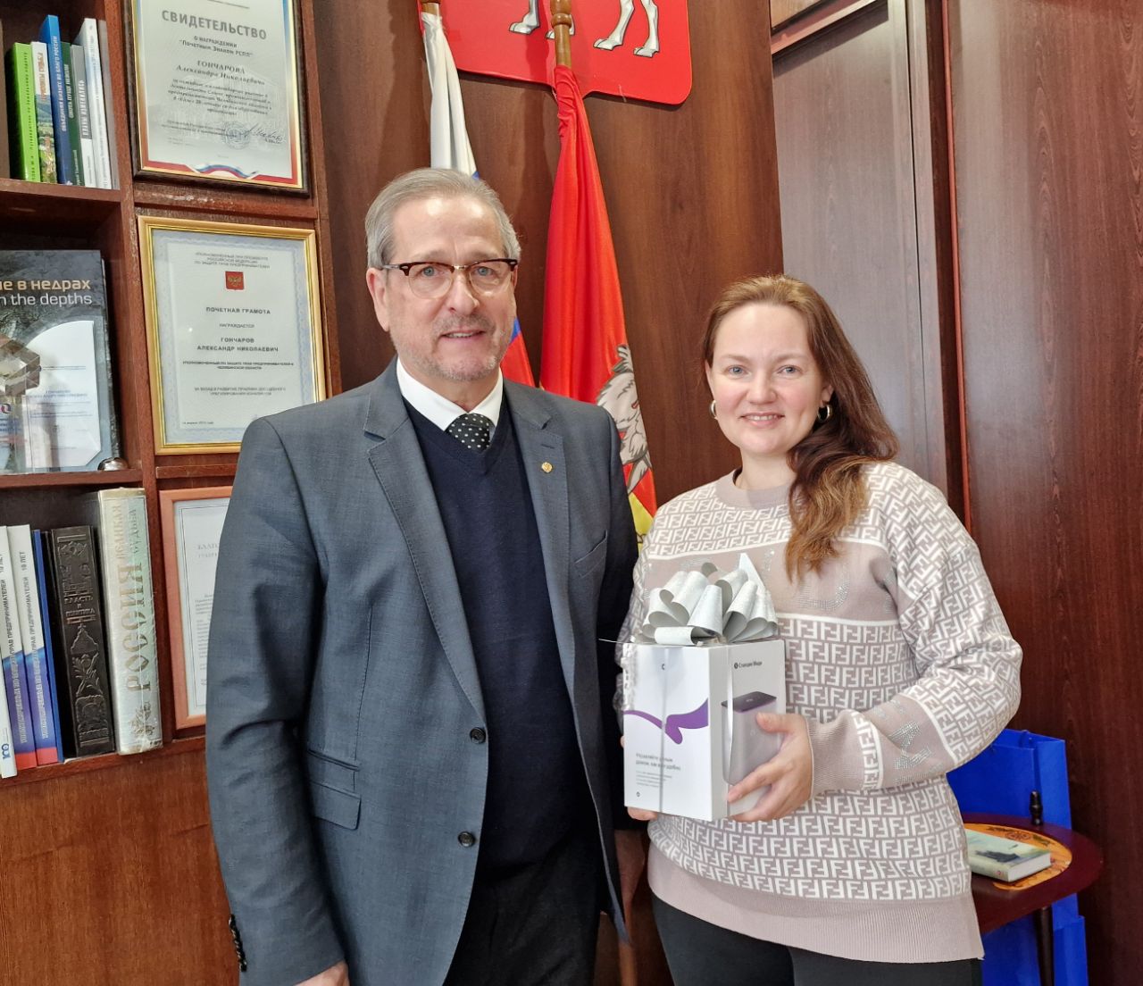 фото: Уполномоченный по защите прав предпринимателей в Челябинской области исполнил новогоднее пожелание Василия Изместьева с «Елки желаний»