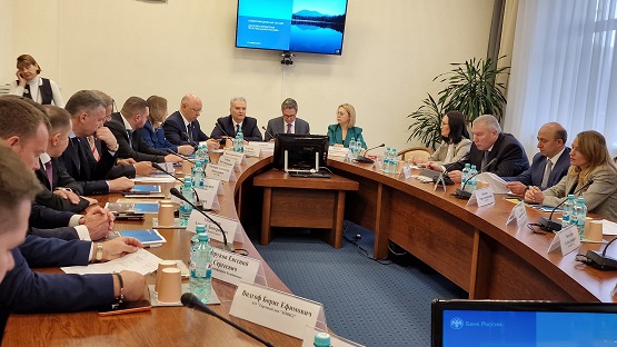 фото: Уполномоченный по защите прав предпринимателей в Челябинской области принял участие в коммуникационной сессии Банка России