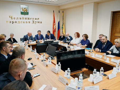 фото: Уполномоченный по защите прав предпринимателей в Челябинской области: нашлось решение, как вернуть покупательский трафик в торговый центр 