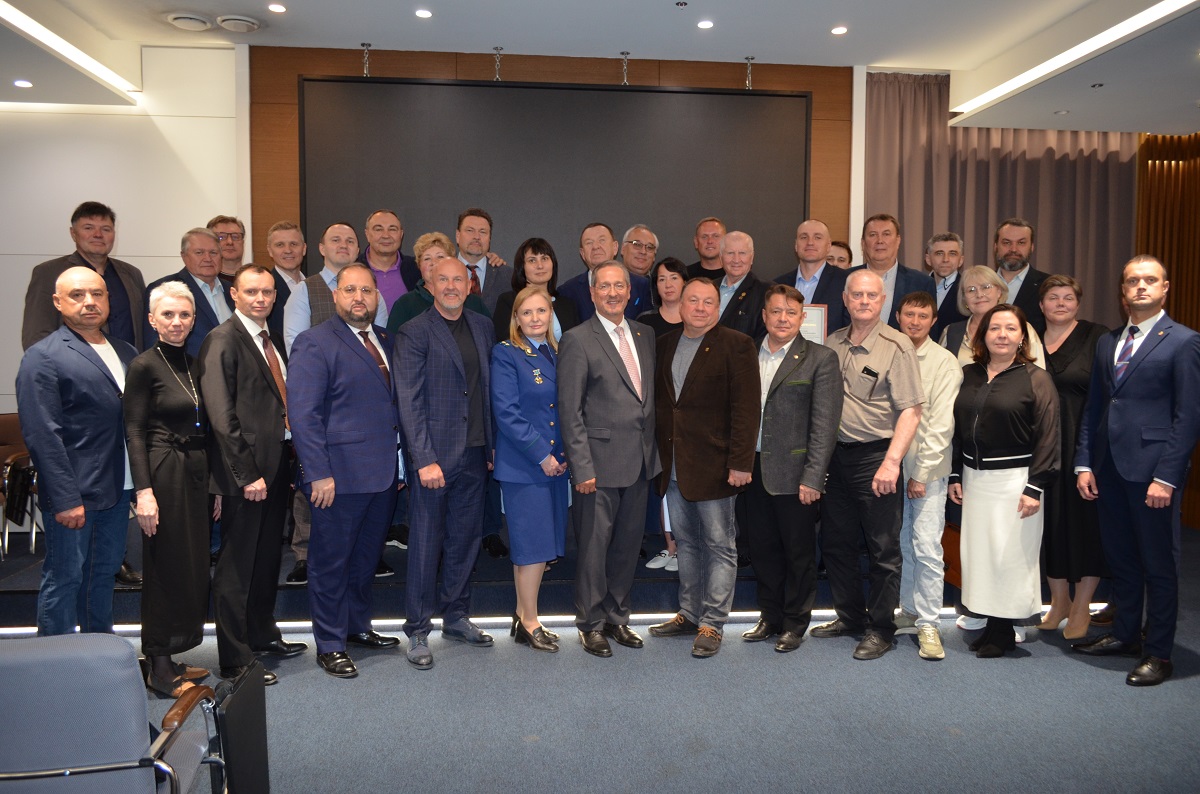 фото: Уполномоченный по защите прав предпринимателей в Челябинской области провел конференцию общественных представителей