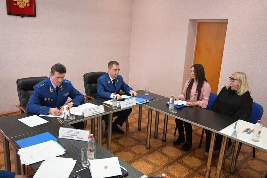 фото: Уполномоченный по защите прав предпринимателей в Челябинской области помог защитить права компании при переоформлении лицензии