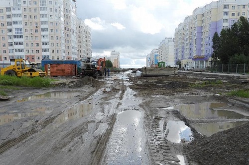 фото: Идем на восток: строительство дорог в новых микрорайонах Нижневартовска продолжается