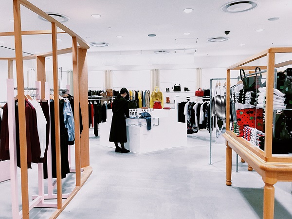 фото: Как магазину одежды увеличить количество постоянных клиентов