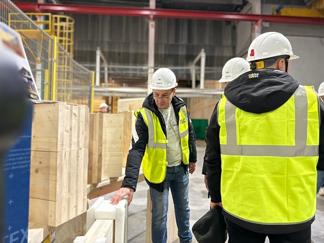 фото: Компания BN Group заключила первый договор на продажу клееного бруса на Петербургской бирже