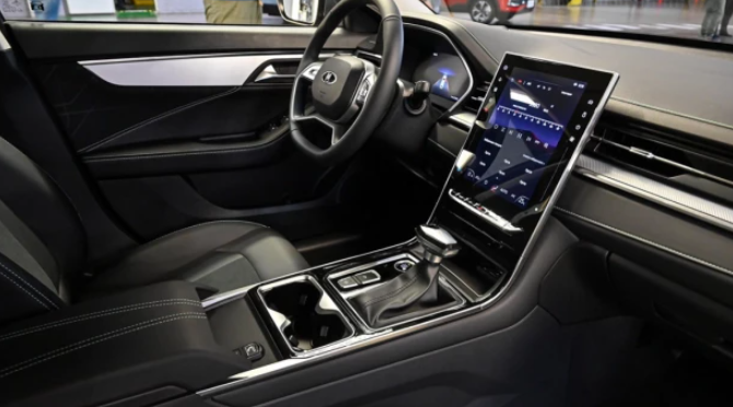 фото: Обзор комплектаций автомобиля Москвич 6