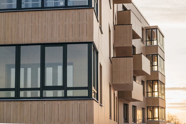 фото: BN Group укрепила позиции лидера деревянного домостроения на форуме «Малоэтажная Россия 2025»