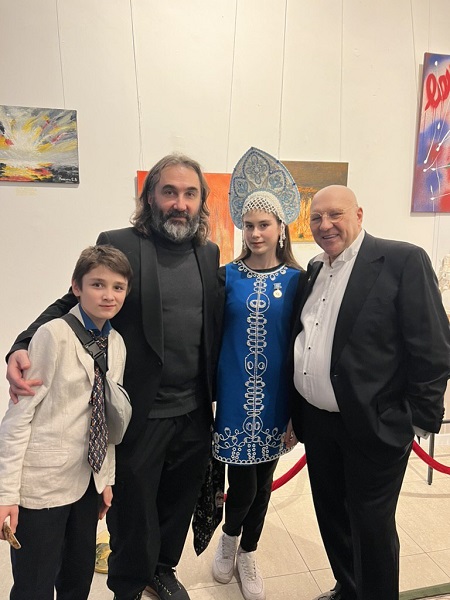 фото: София Мартина Мещанинова раскрывает мир добрых дел и больших смыслов 