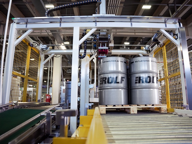фото: Моторные масла ROLF получили официальное одобрение шведского автопроизводителя