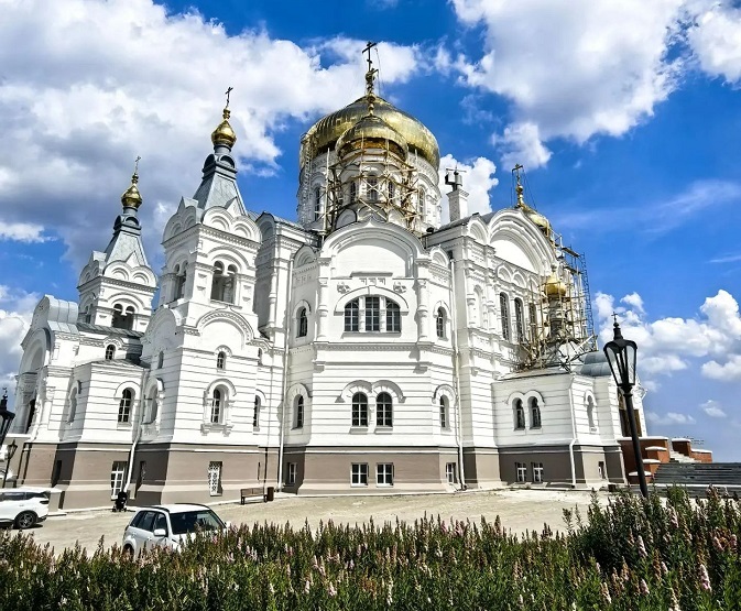 фото: Там, где замедляется время: прикамские нефтепроводчики посетили «Уральский Афон»