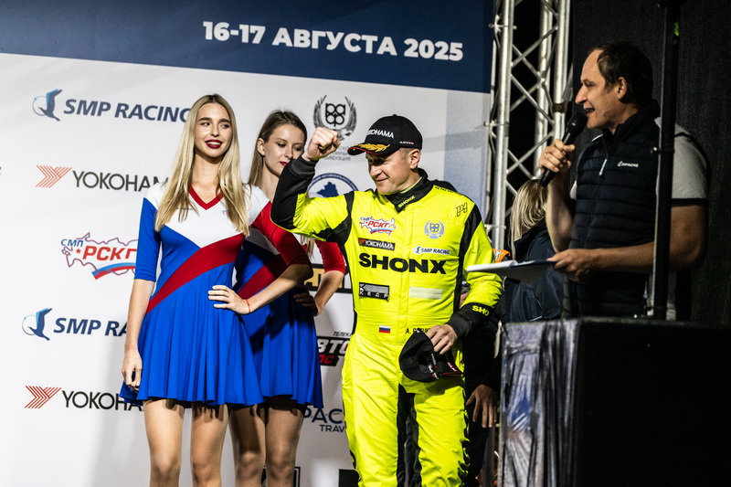фото: B-Tuning Pro Racing Team: зрелищная борьба в гонке SMP РСКГ Эндуранс на выносливость