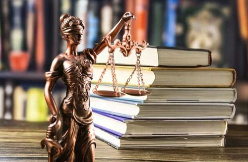 фото: Должник потерял квартиру за 130 млн — банк продал её за 50 млн и списал долг