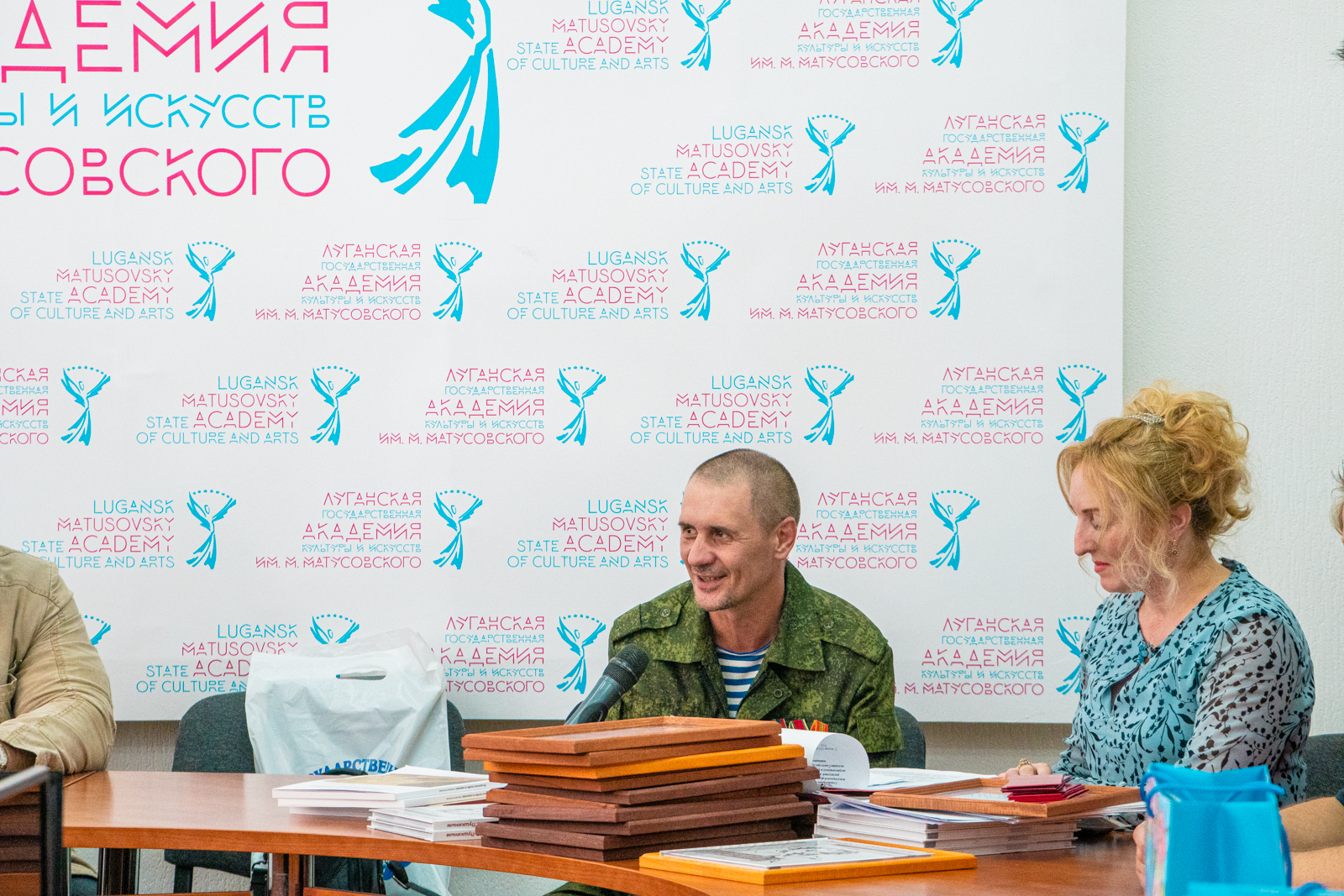 фото: Гуманитарная миссия «Наша Родина – Россия» в Луганской Народной Республике