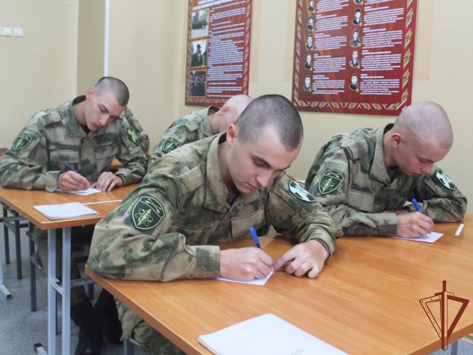 фото: В Томской области проходит учебный сбор с военнослужащими весеннего призыва