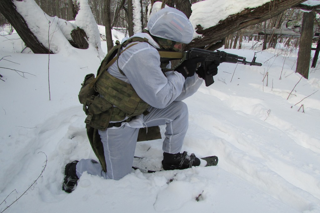 фото: Военнослужащие Росгвардии провели тренировку по обеспечению безопасности охраняемого объекта в Томской области