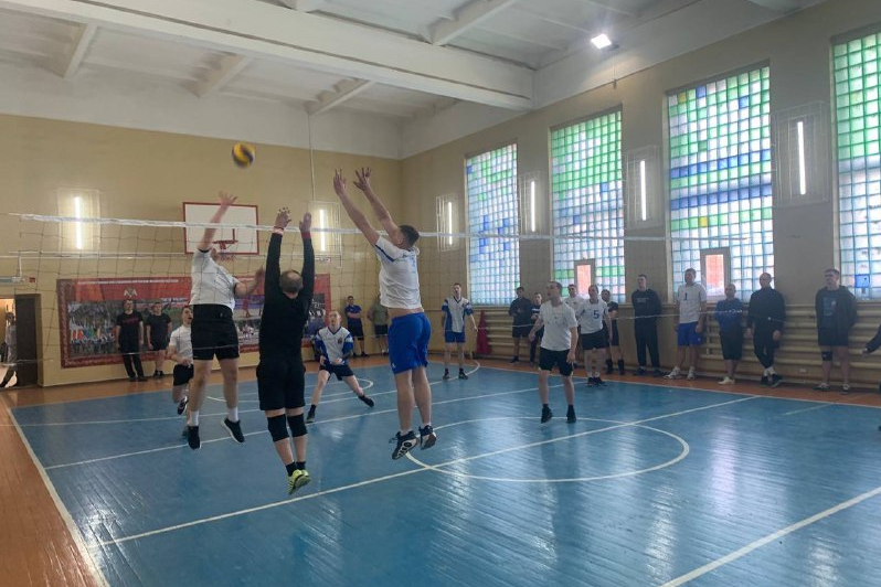 фото: Состоялся открытый турнир по волейболу среди военнослужащих Северского соединения Росгвардии