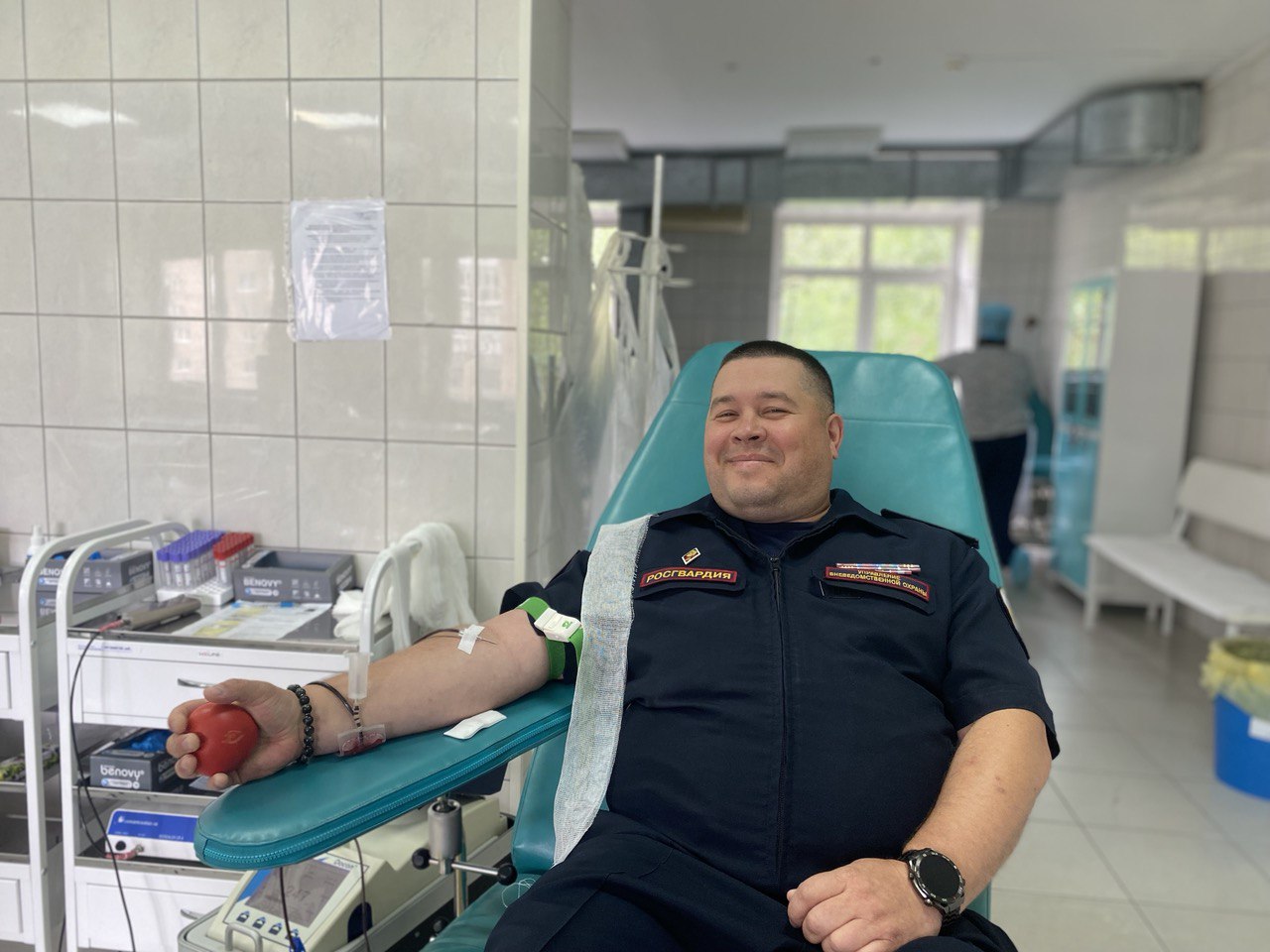 фото: Всероссийская акция Росгвардии «От сердца к сердцу» прошла в Томске