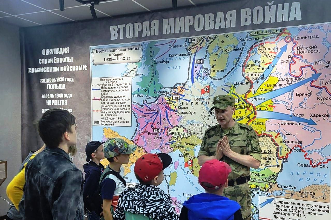 фото: Всероссийская акция «Каникулы с Росгвардией» продолжается в Томской области