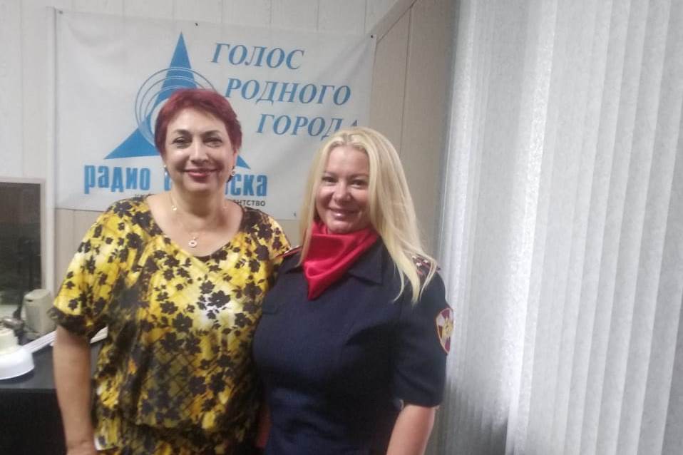 фото: Слушателям «Радио Северска» рассказали о возможности поступления на службу во вневедомственную охрану Росгвардии