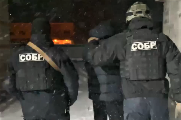 фото: Заведующий отделением судмедэкспертизы в Томской области задержан за получение взяток при силовой поддержке спецназа Росгвардии