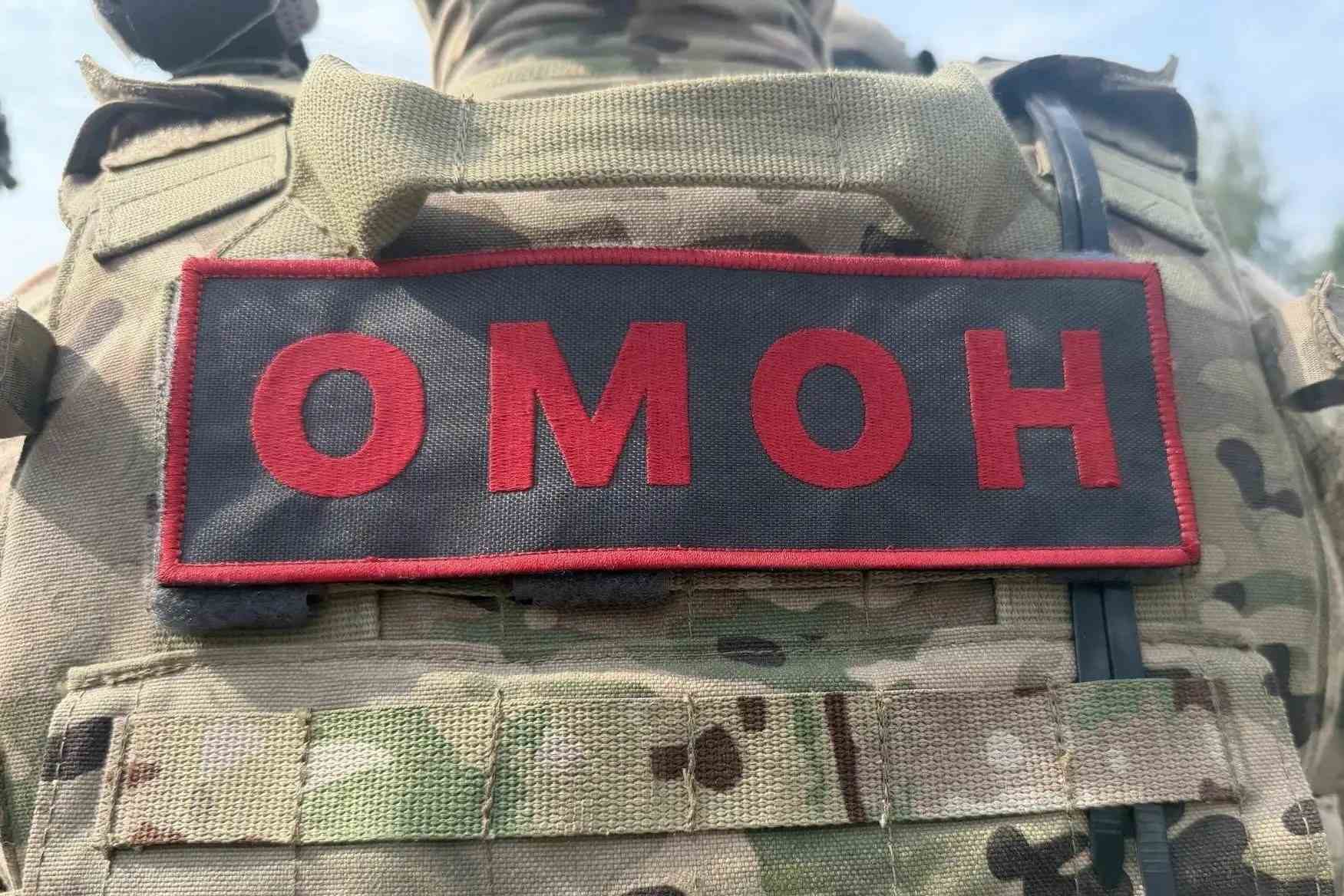 фото: При силовой поддержке спецназа Росгвардии в Томской области задержаны участники криминальной группы, причастной к незаконному обороту наркотиков