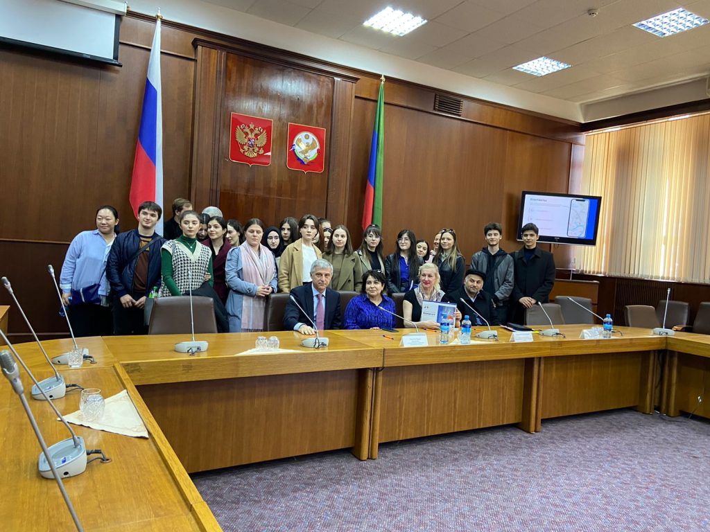 фото: Дагестан посетила общественный представитель Российско-Китайского Комитета дружбы, мира и развития