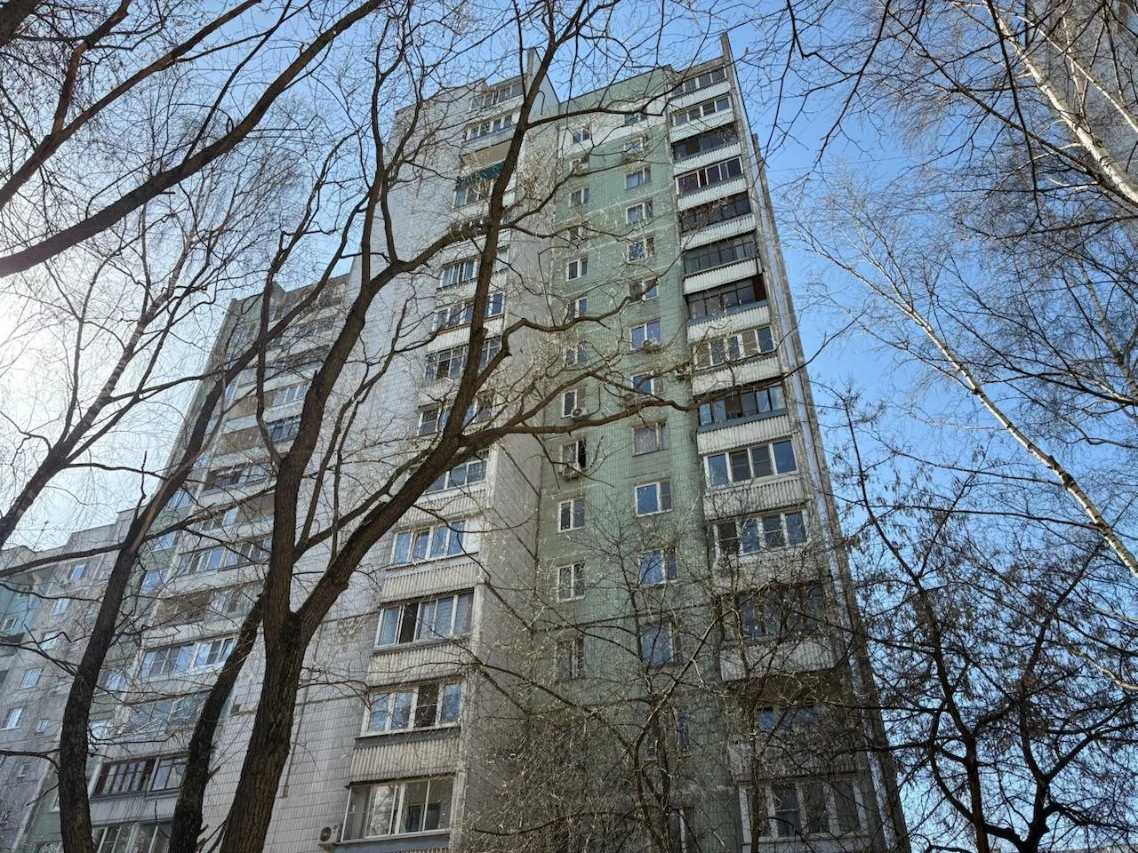 фото: На Абрамцевской улице начинается преображение дома 20: капитальный ремонт как вторая жизнь советской панельной архитектуры