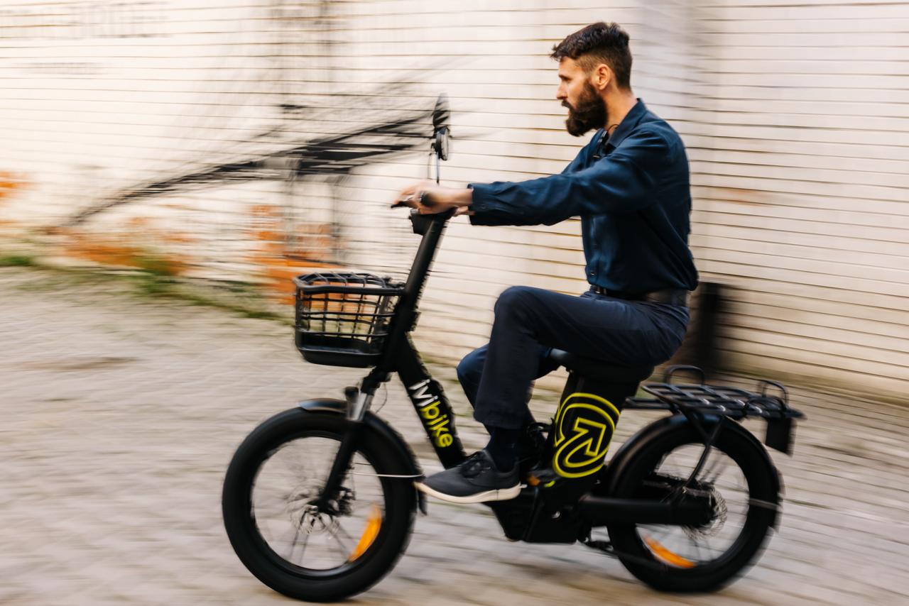 фото: По правилам и без рисков: Ivibike представила новый транспорт для курьеров