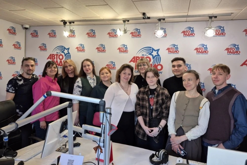фото: Участники «Вместе Медиа» посетили ГПМ Радио в Петербурге