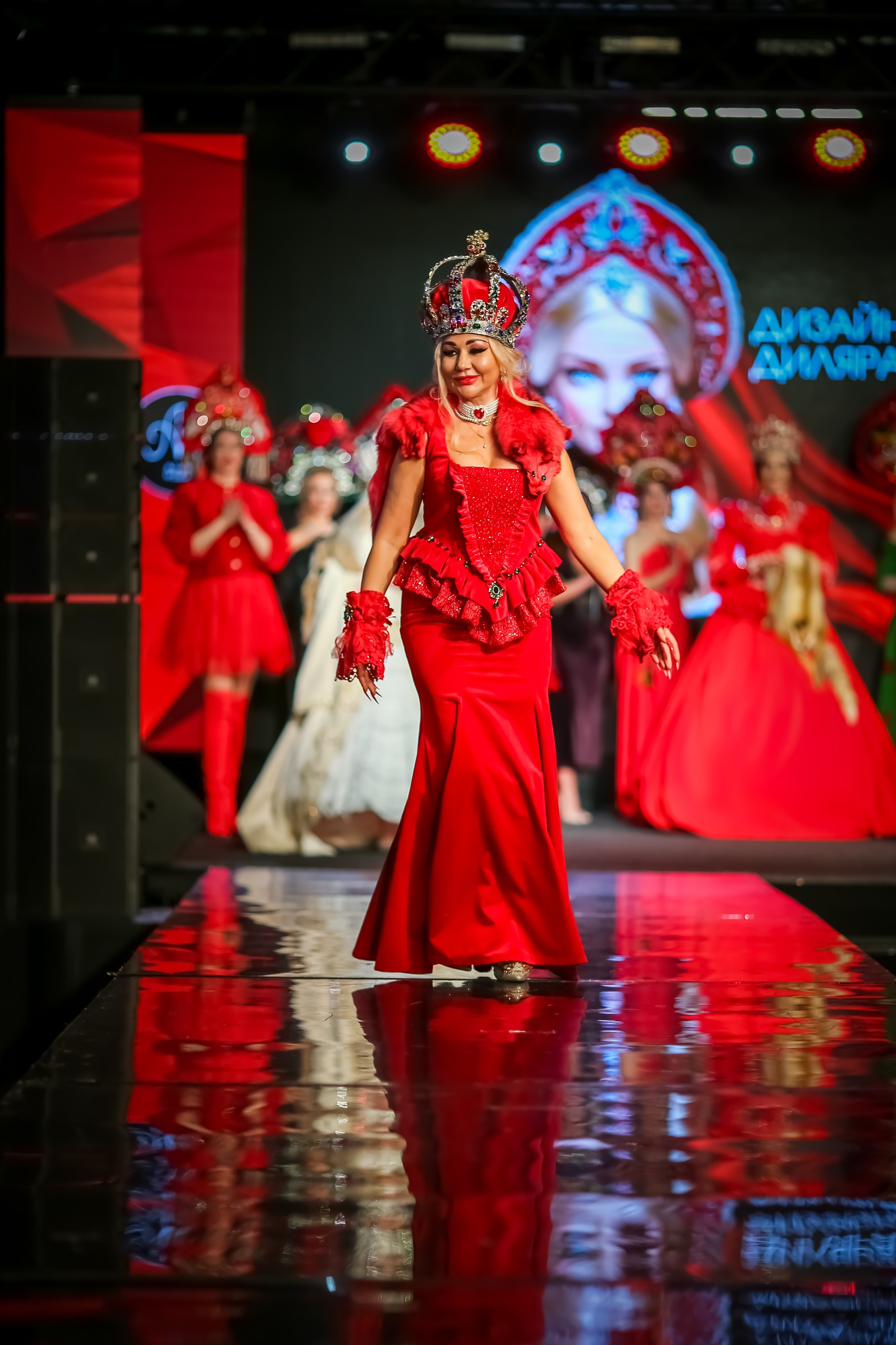 фото: Яркий Модный Показ «Аллея Моды» 
