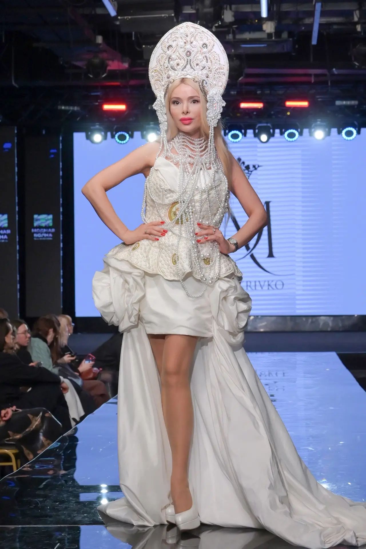 Главное модное событие осени: в Москве пройдет XII Fashion фестиваль «Модная Волна» фото: Главное модное событие осени: в Москве пройдет XII Fashion фестиваль «Модная Волна»