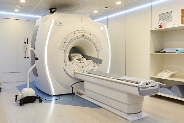 фото: Как и где делают МРТ головного мозга и других отделов