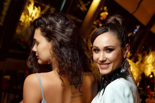 фото: Скандальный развод Романа и Елены Товстик обрастает все новыми подробностями