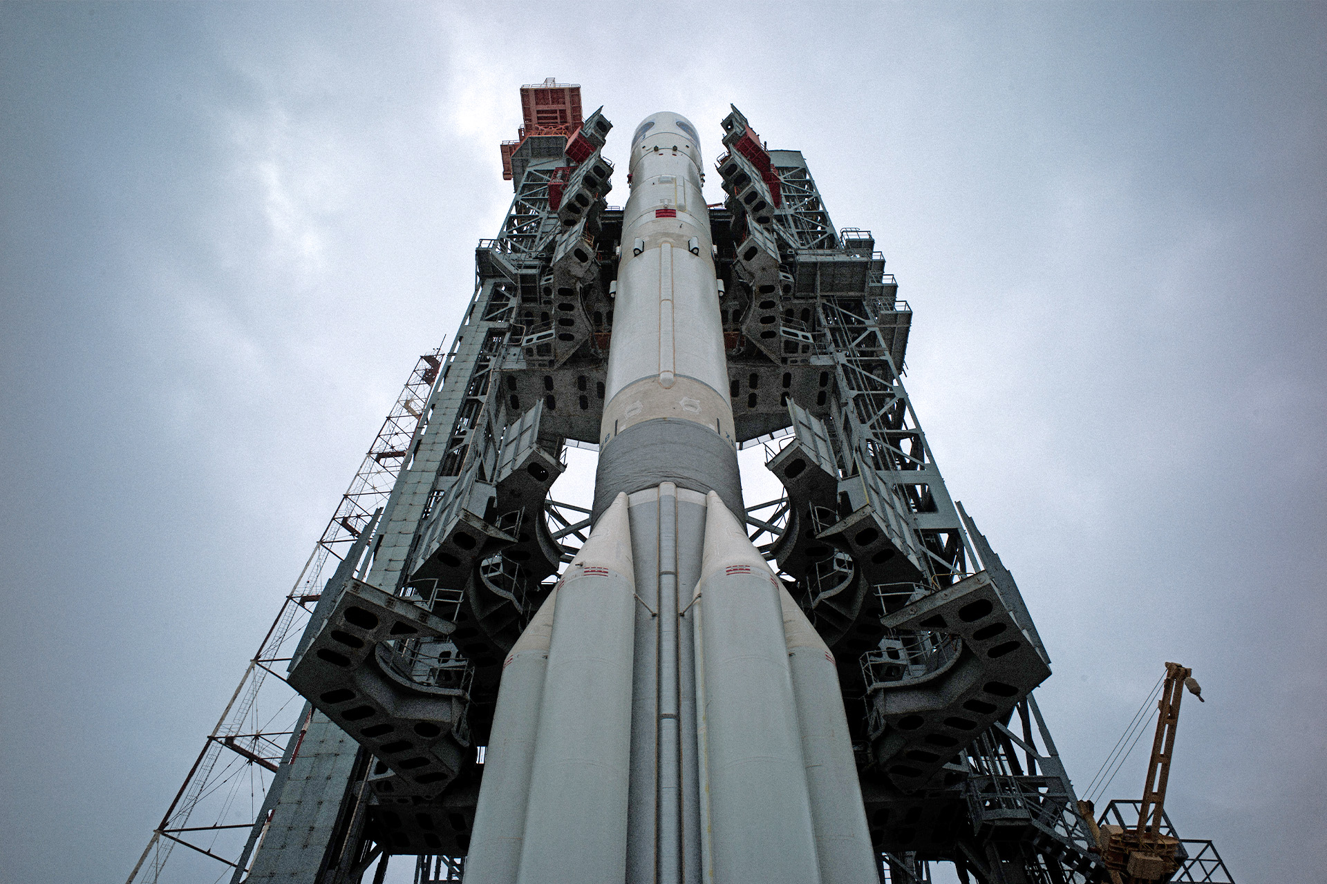 фото: Оборудование «Швабе» позволит спутнику «Электро-Л» получить высокодетальные изображения диска Земли