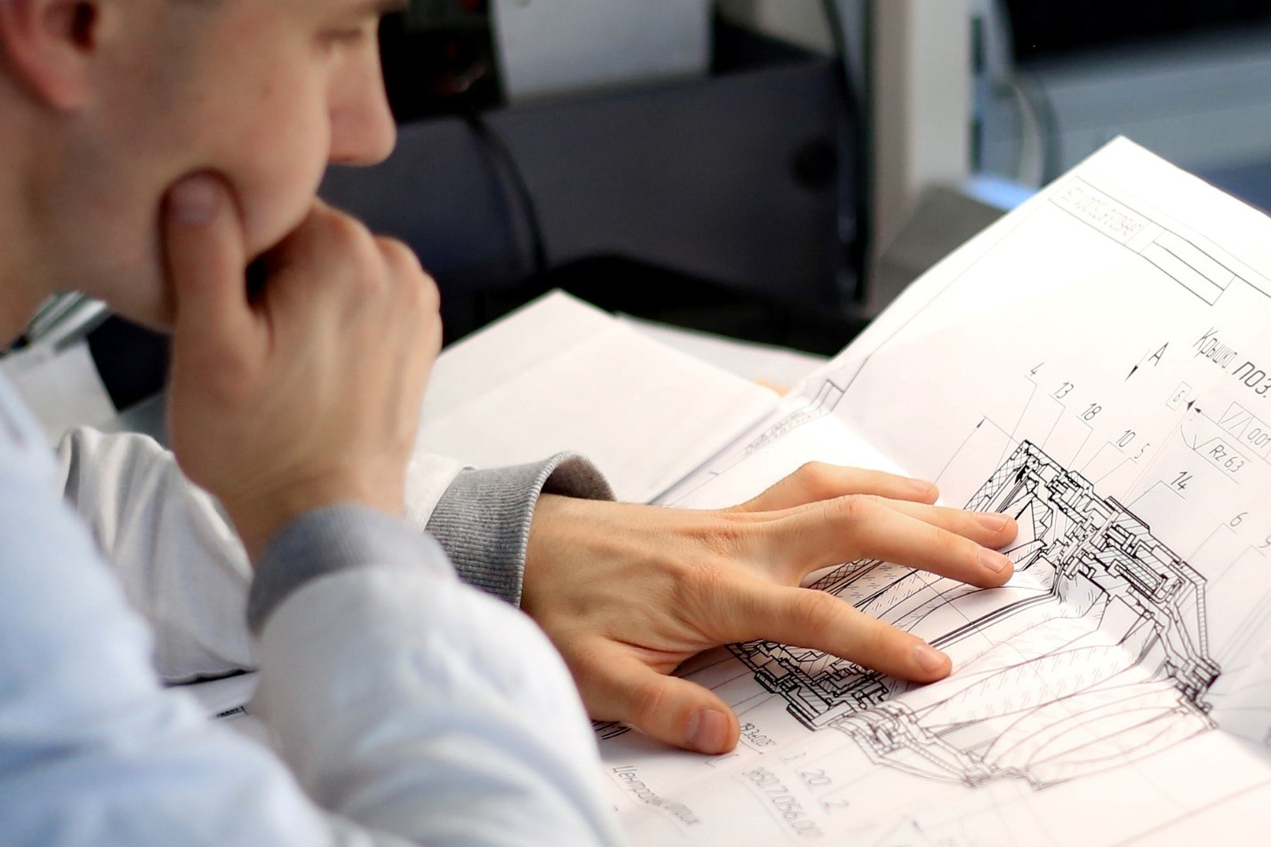 Государственный научный центр холдинга «Швабе» отметил свое 80-летие