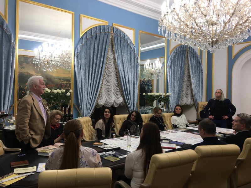 фото: Гений места. Когда Поварская говорит с Вечностью